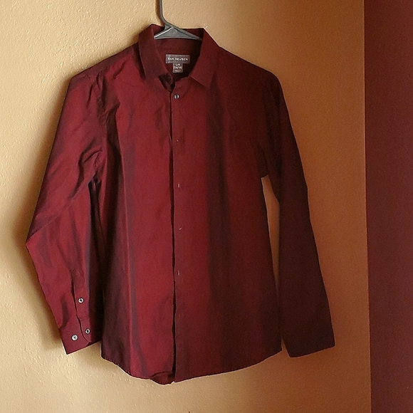 Boys Burgundy Van Heusen button down dress shirt. Size L/G 14/16 - Picture 1 of 4
